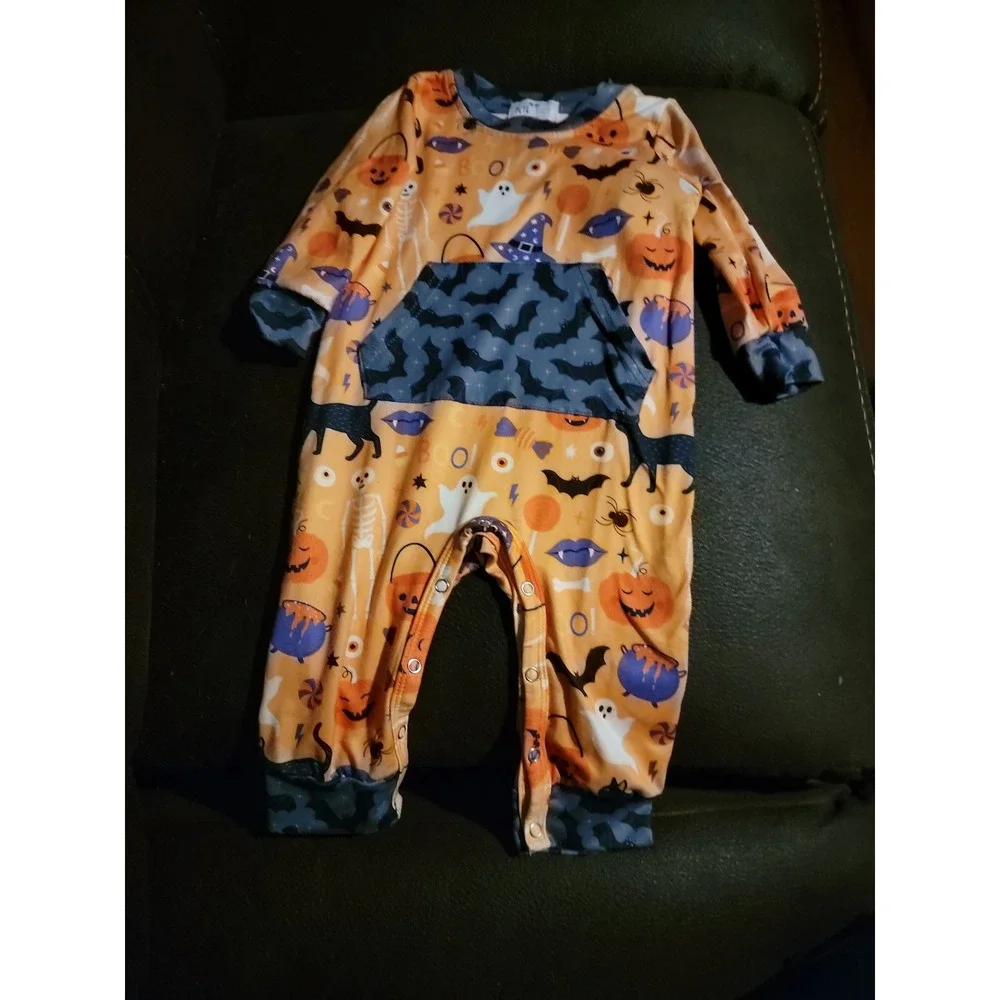 Pete and Lucy one piece Halloween outfit bats pumpkin ghost size 6 9 months